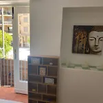 Beautiful Centric Townhouse Διαμέρισμα *